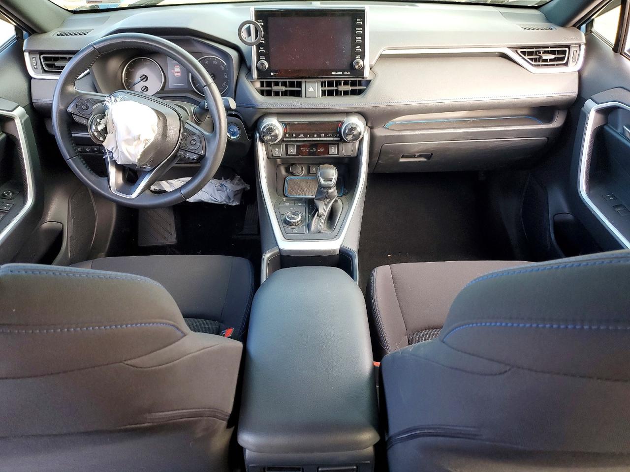 2022 TOYOTA RAV4 SE photo 15