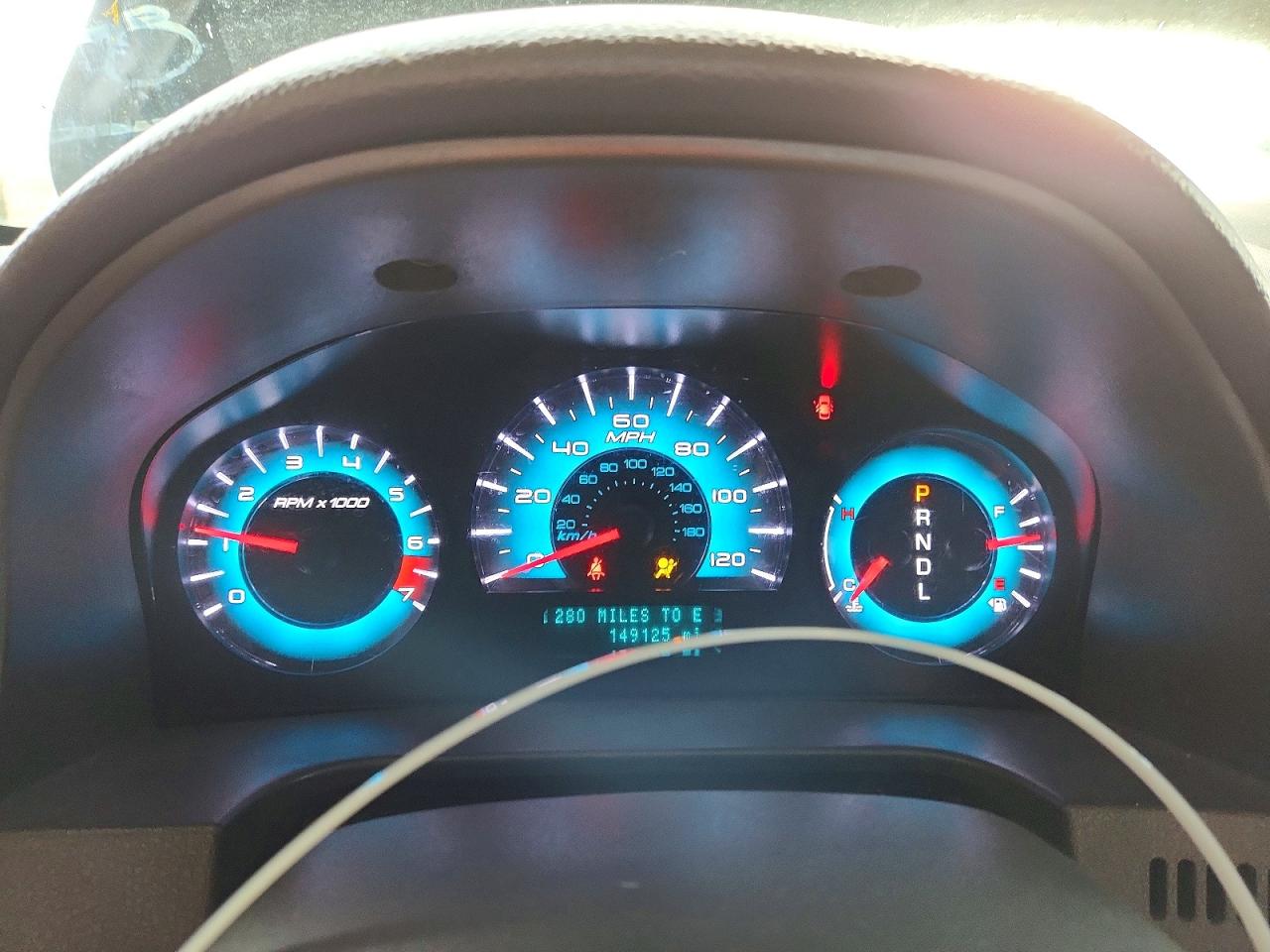 2011 FORD FUSION SE photo 9