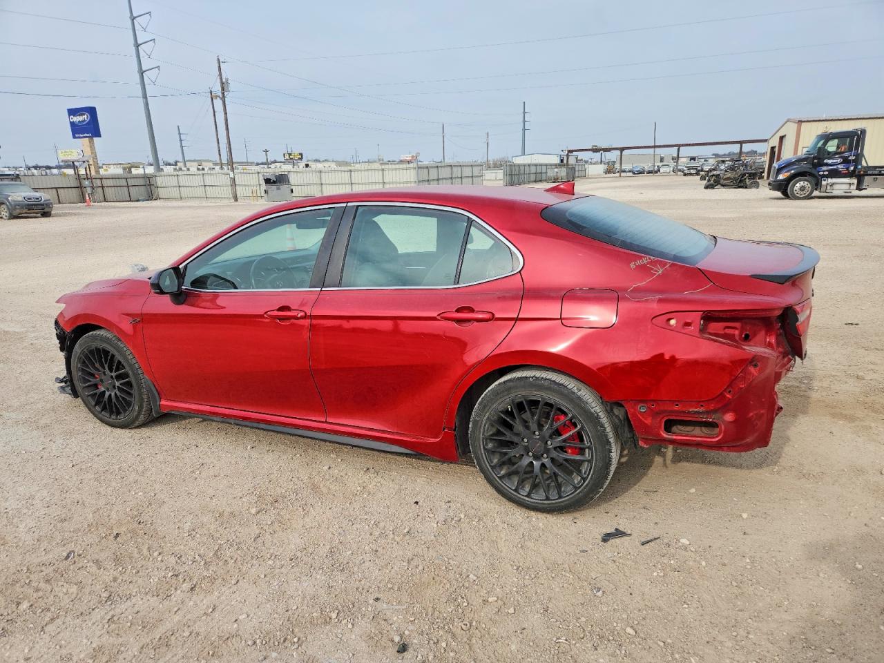 2019 TOYOTA CAMRY L photo 2