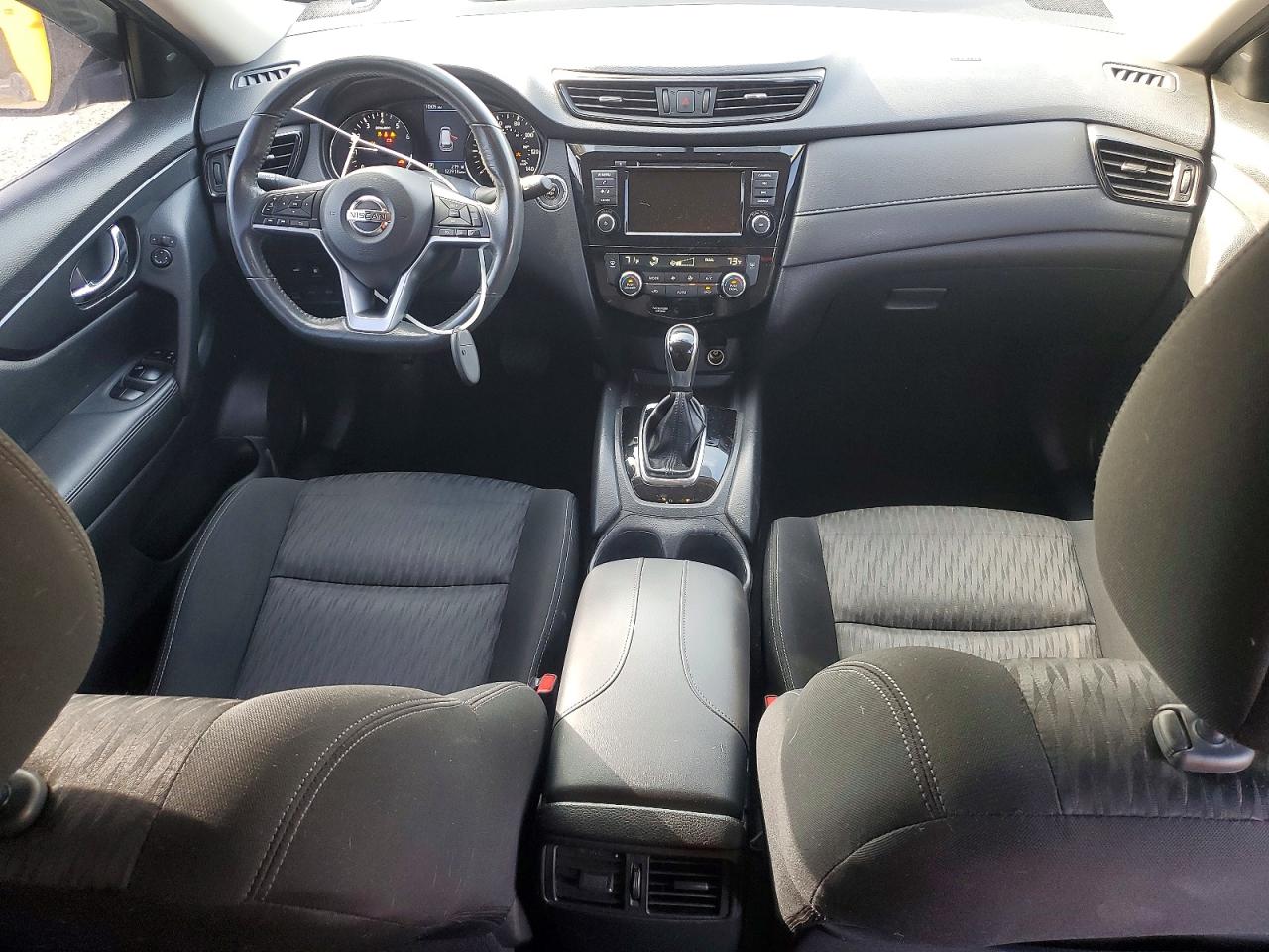 2018 NISSAN ROGUE S photo 8