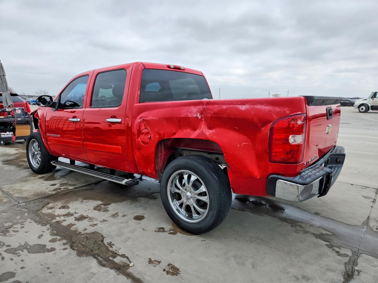 2007 CHEVROLET SILVERADO C1500 CREW CAB photo 2