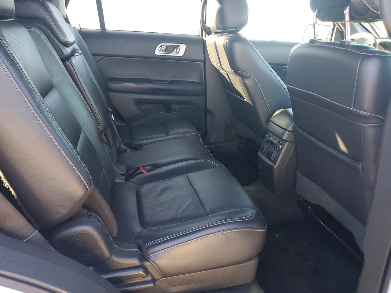 2015 FORD EXPLORER SPORT photo 10