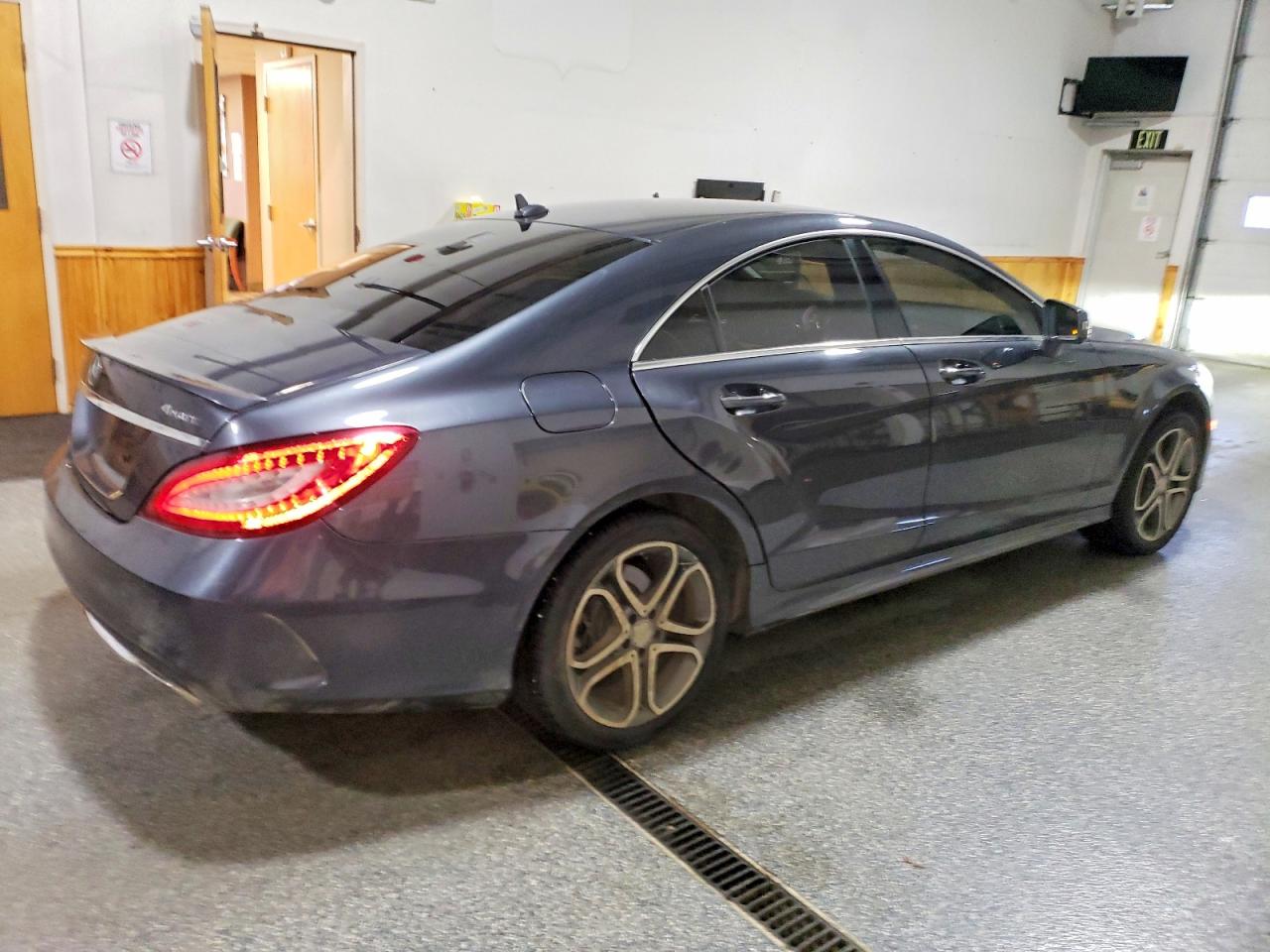 2015 MERCEDES-BENZ CLS 400 4MATIC photo 3