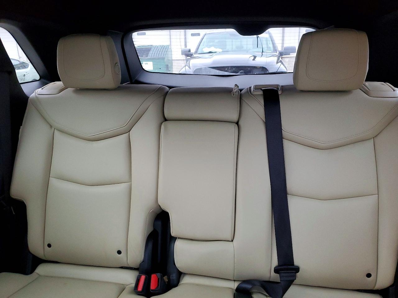 2017 CADILLAC XT5 photo 10