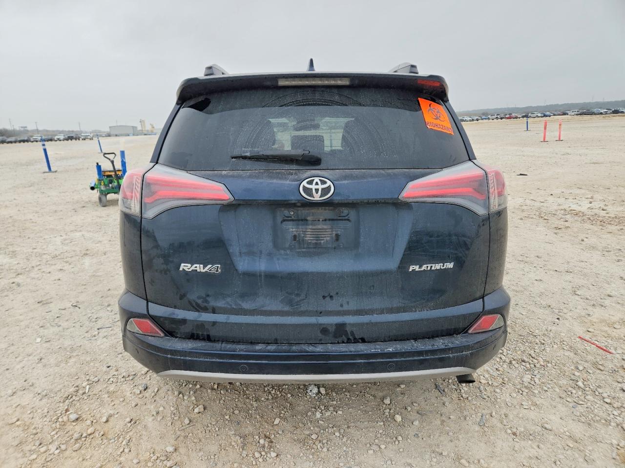 2017 TOYOTA RAV4 LIMITED photo 6