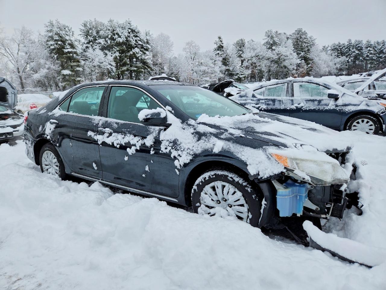 2014 TOYOTA CAMRY L photo 7
