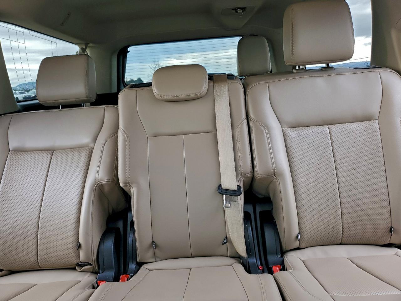 2024 FORD EXPEDITION MAX XLT photo 28