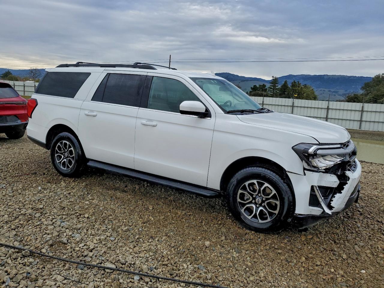 2024 FORD EXPEDITION MAX XLT photo 10