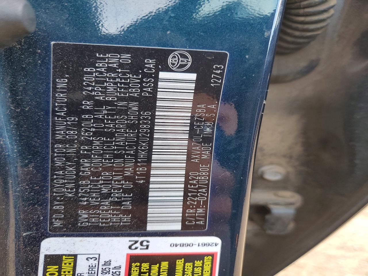 2019 TOYOTA CAMRY L photo 13