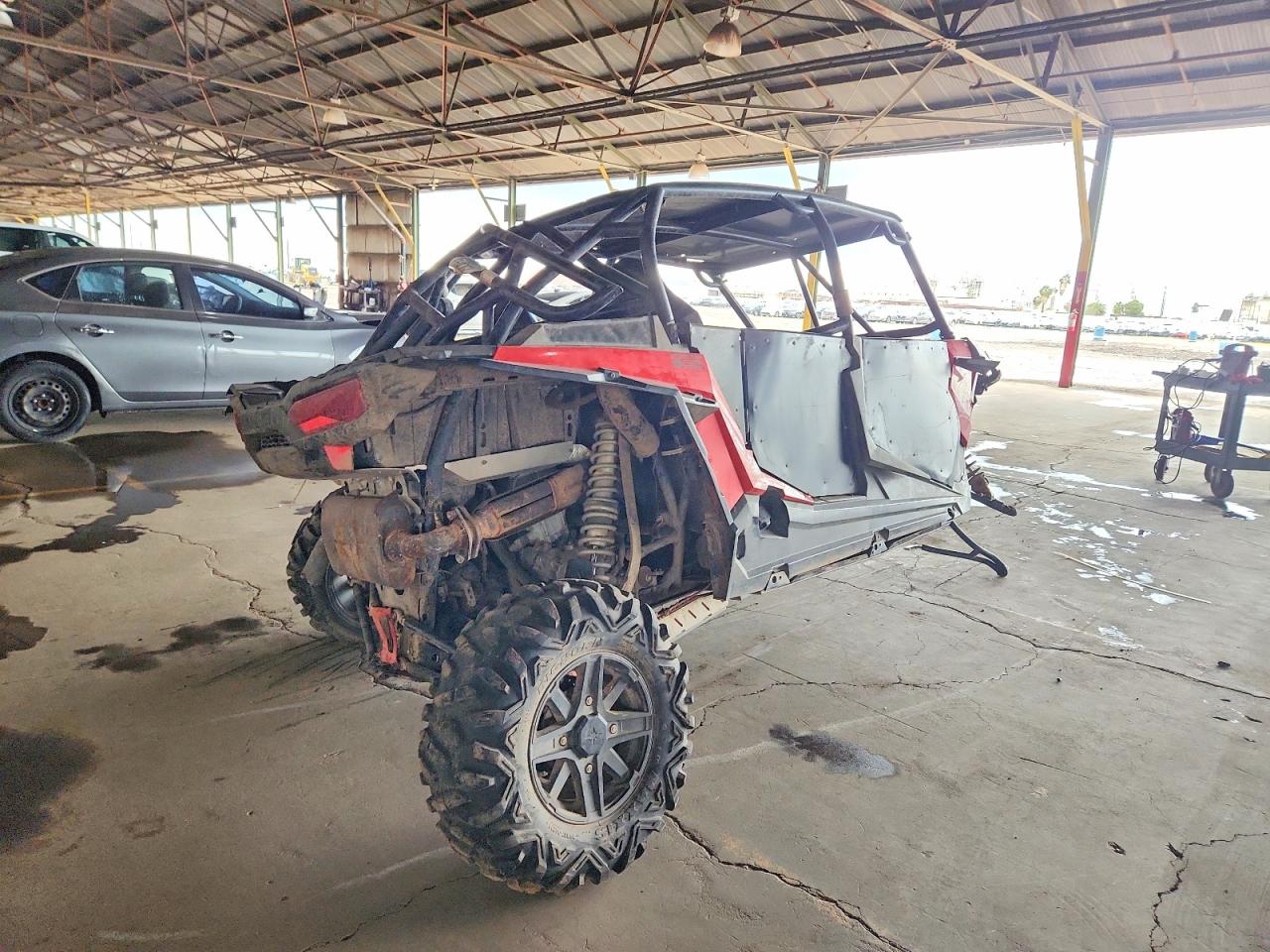 2015 POLARIS RZR UTILITY VEHICLE photo 4