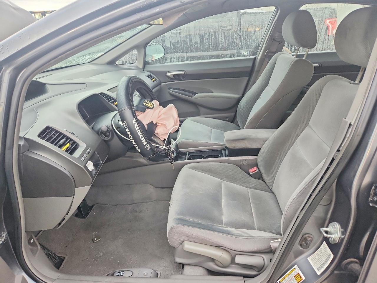 2011 HONDA CIVIC LX photo 7