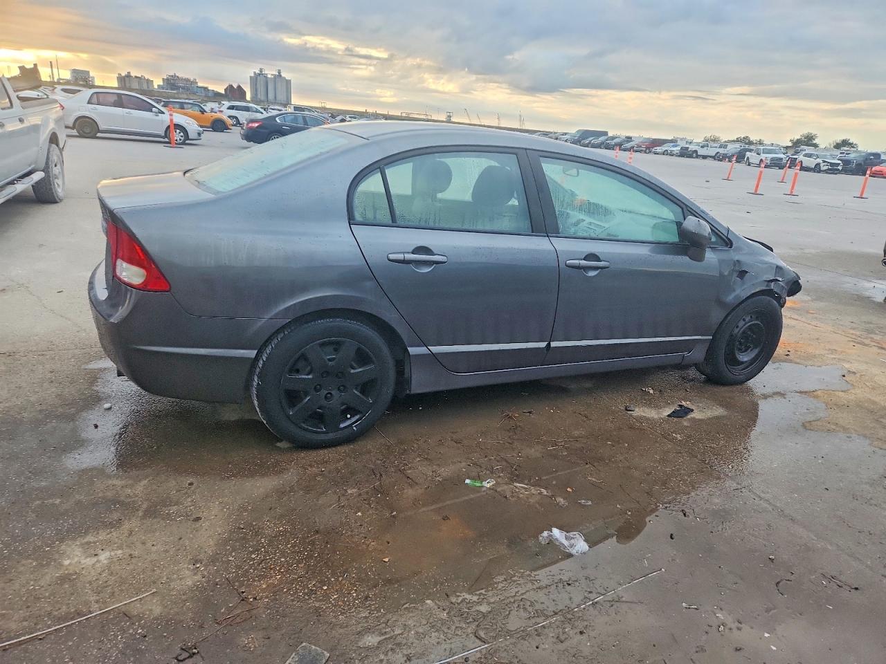2011 HONDA CIVIC LX photo 3