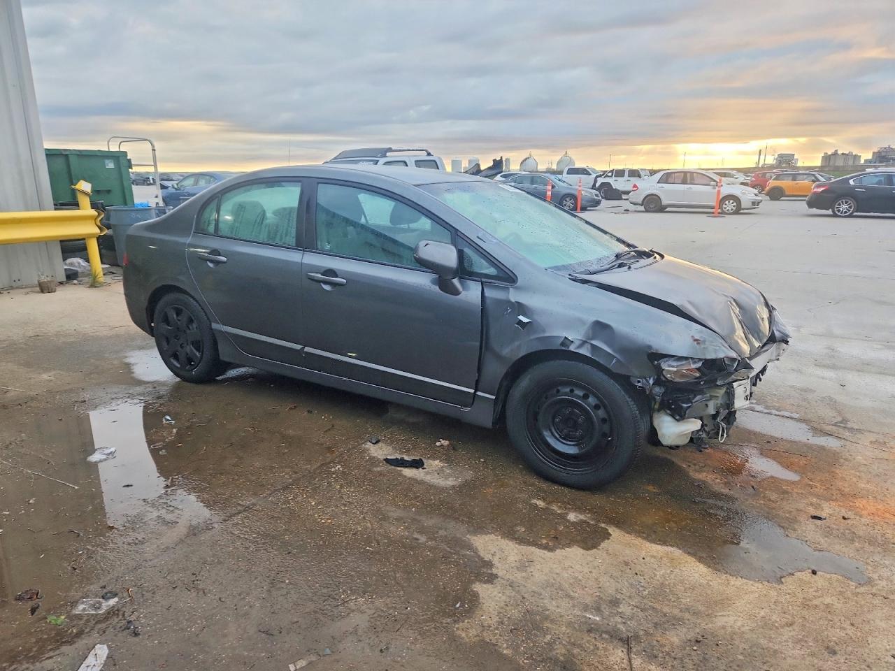 2011 HONDA CIVIC LX photo 4