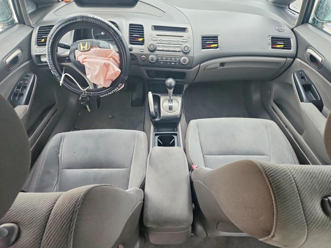 2011 HONDA CIVIC LX photo 8