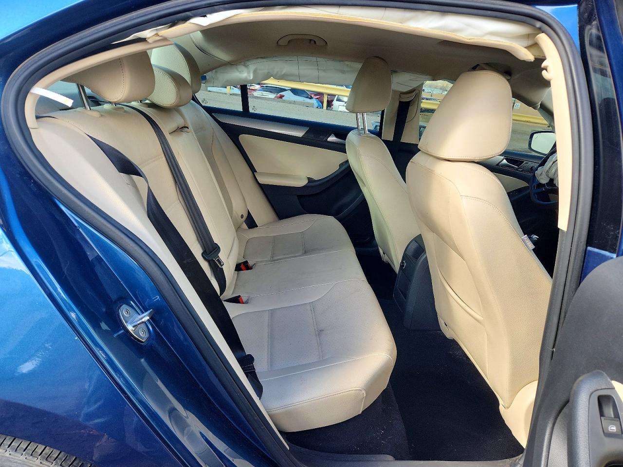 2017 VOLKSWAGEN JETTA SE photo 10