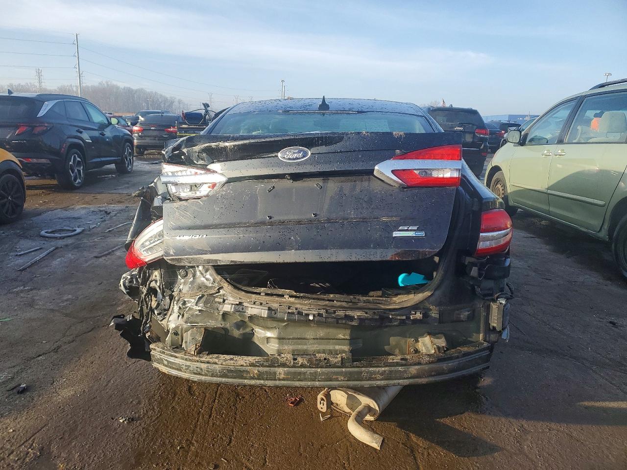 2019 FORD FUSION SE photo 6