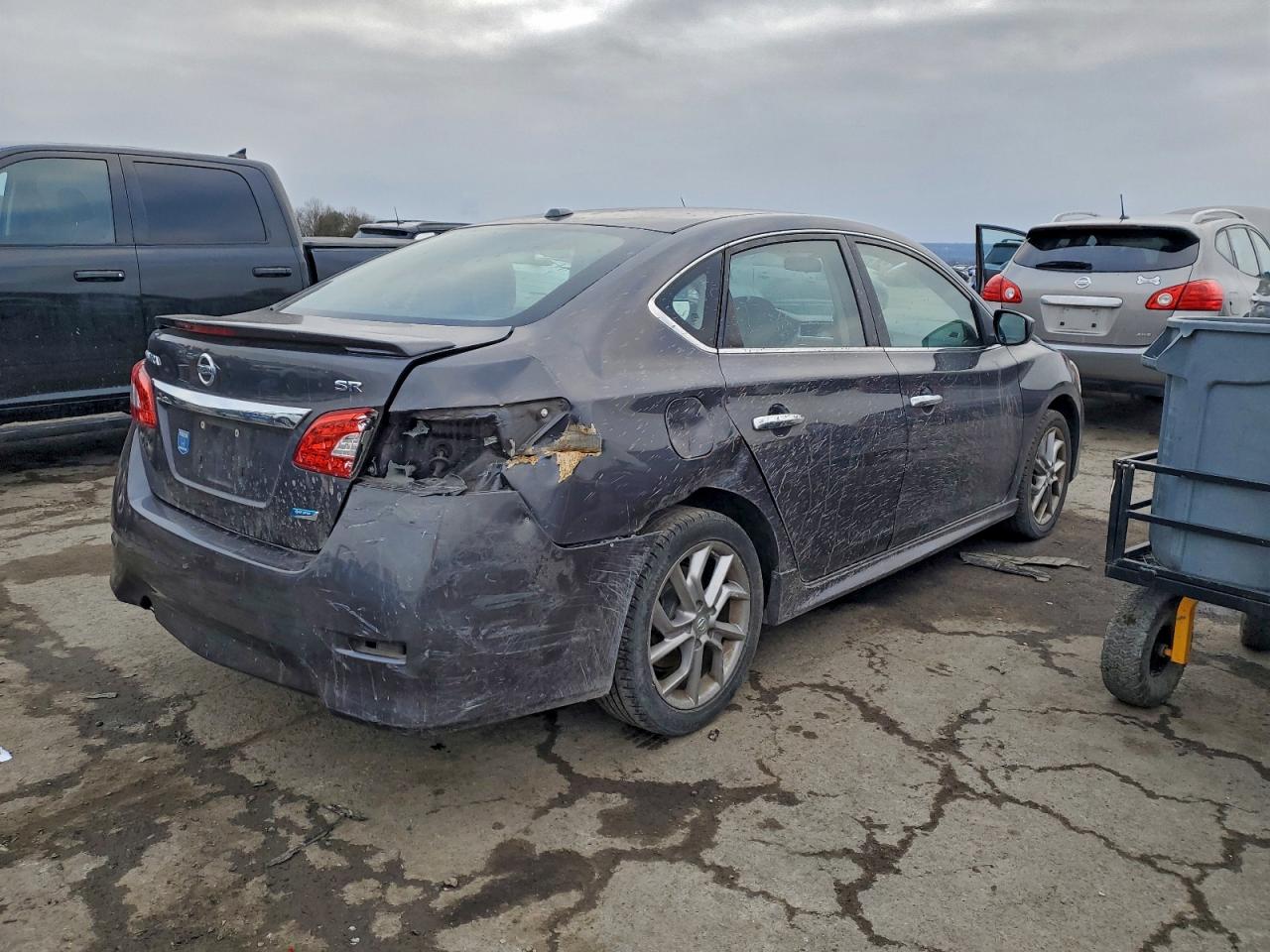 2013 NISSAN SENTRA S photo 3