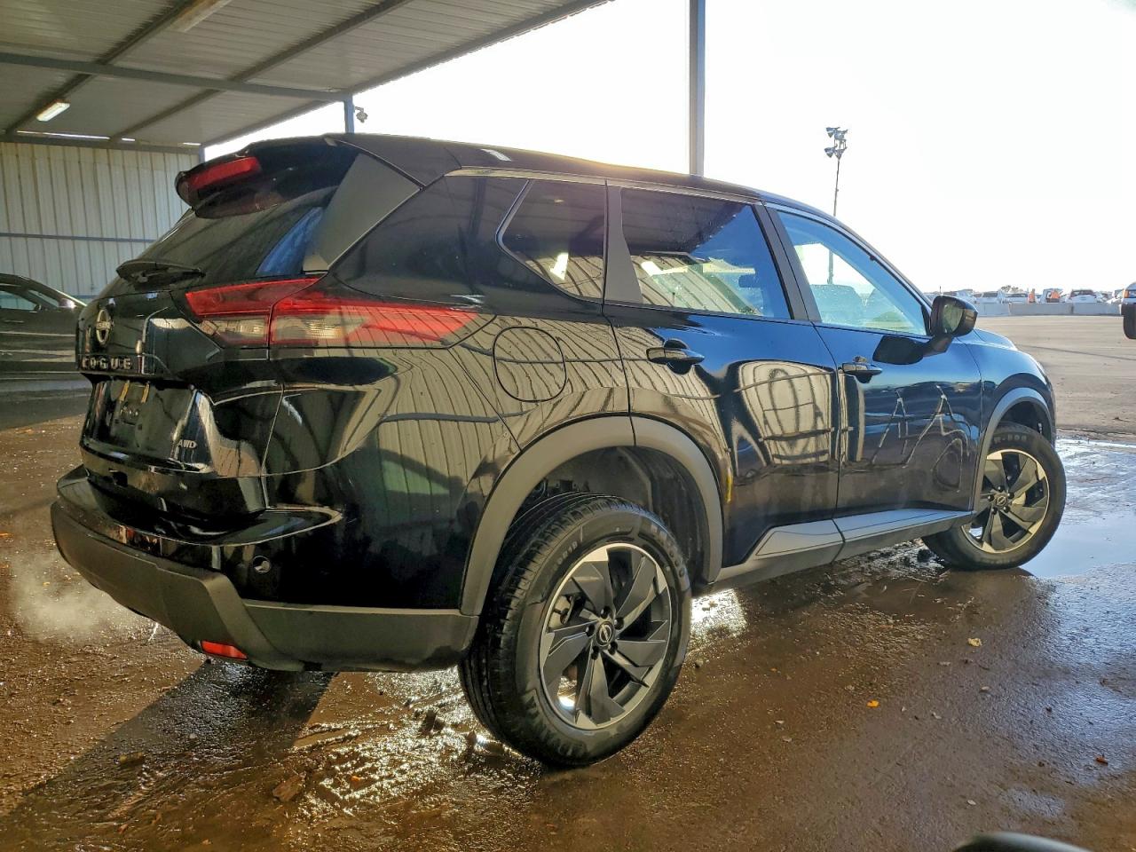 2025 NISSAN ROGUE SV photo 3