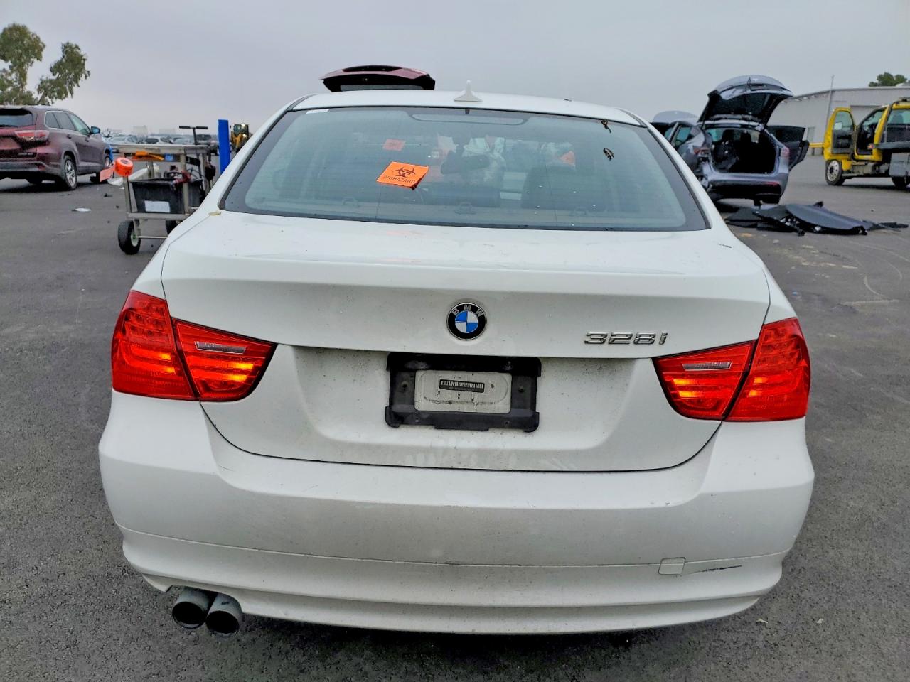2011 BMW 328 XI SULEV photo 6