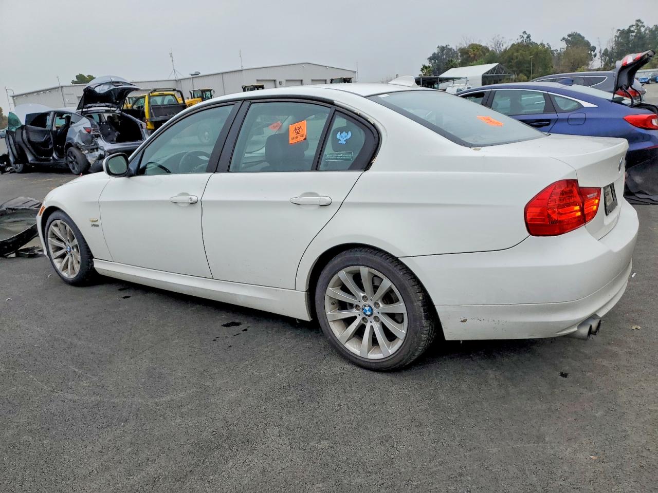 2011 BMW 328 XI SULEV photo 2
