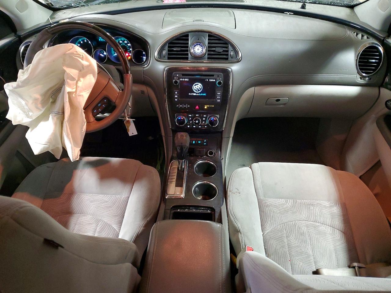 2016 BUICK ENCLAVE photo 8