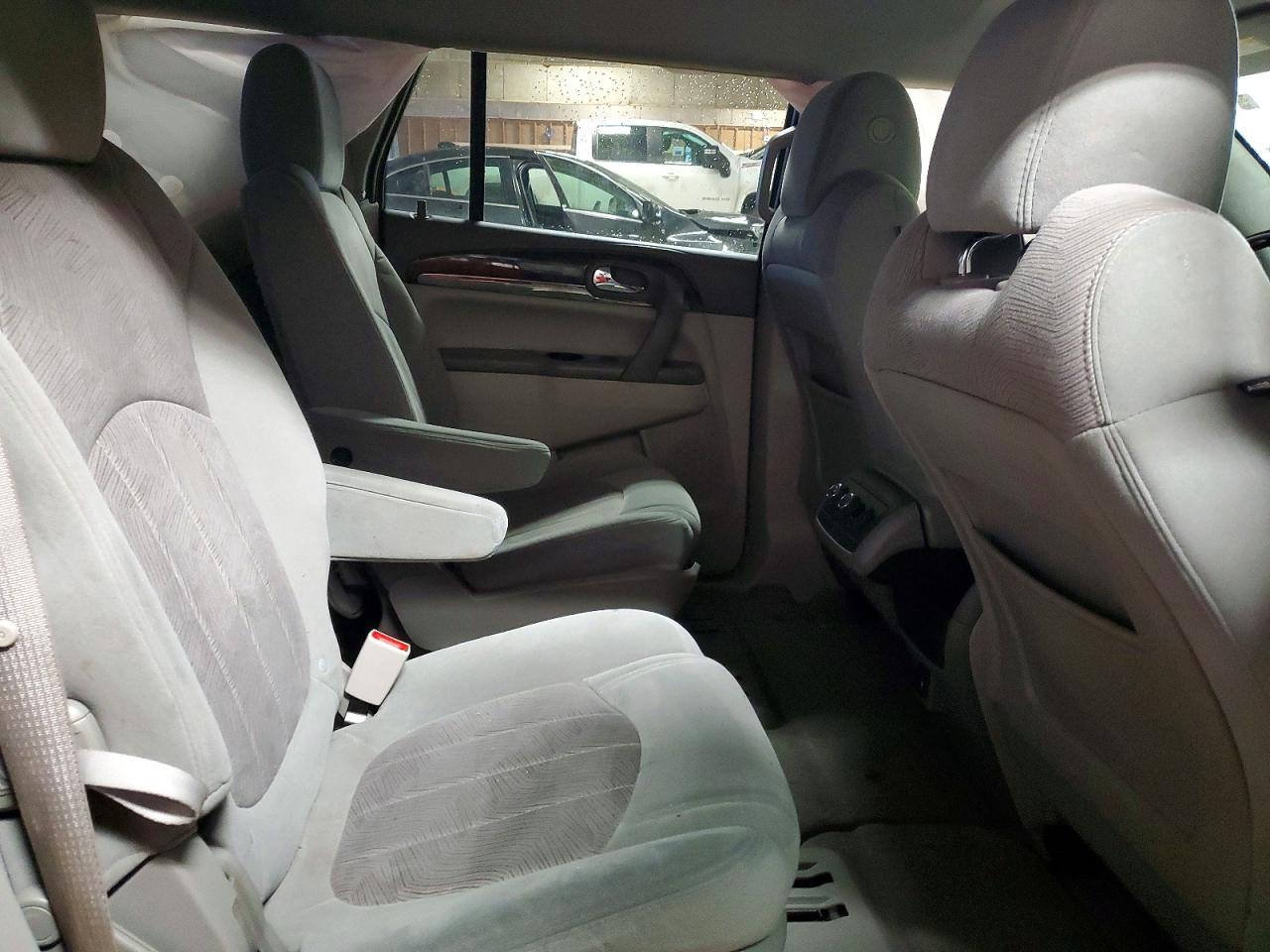 2016 BUICK ENCLAVE photo 11