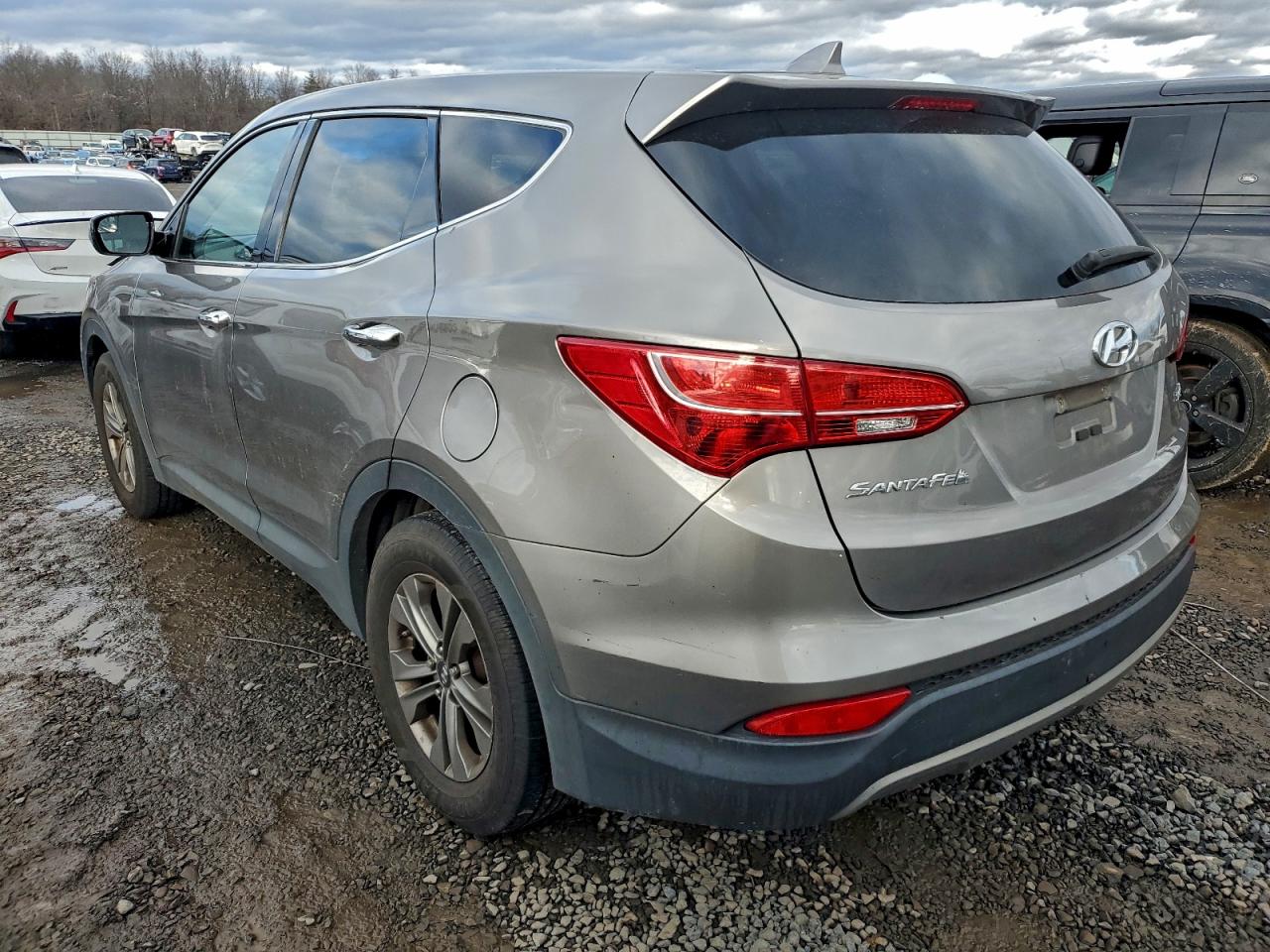 2016 HYUNDAI SANTA FE SPORT photo 2