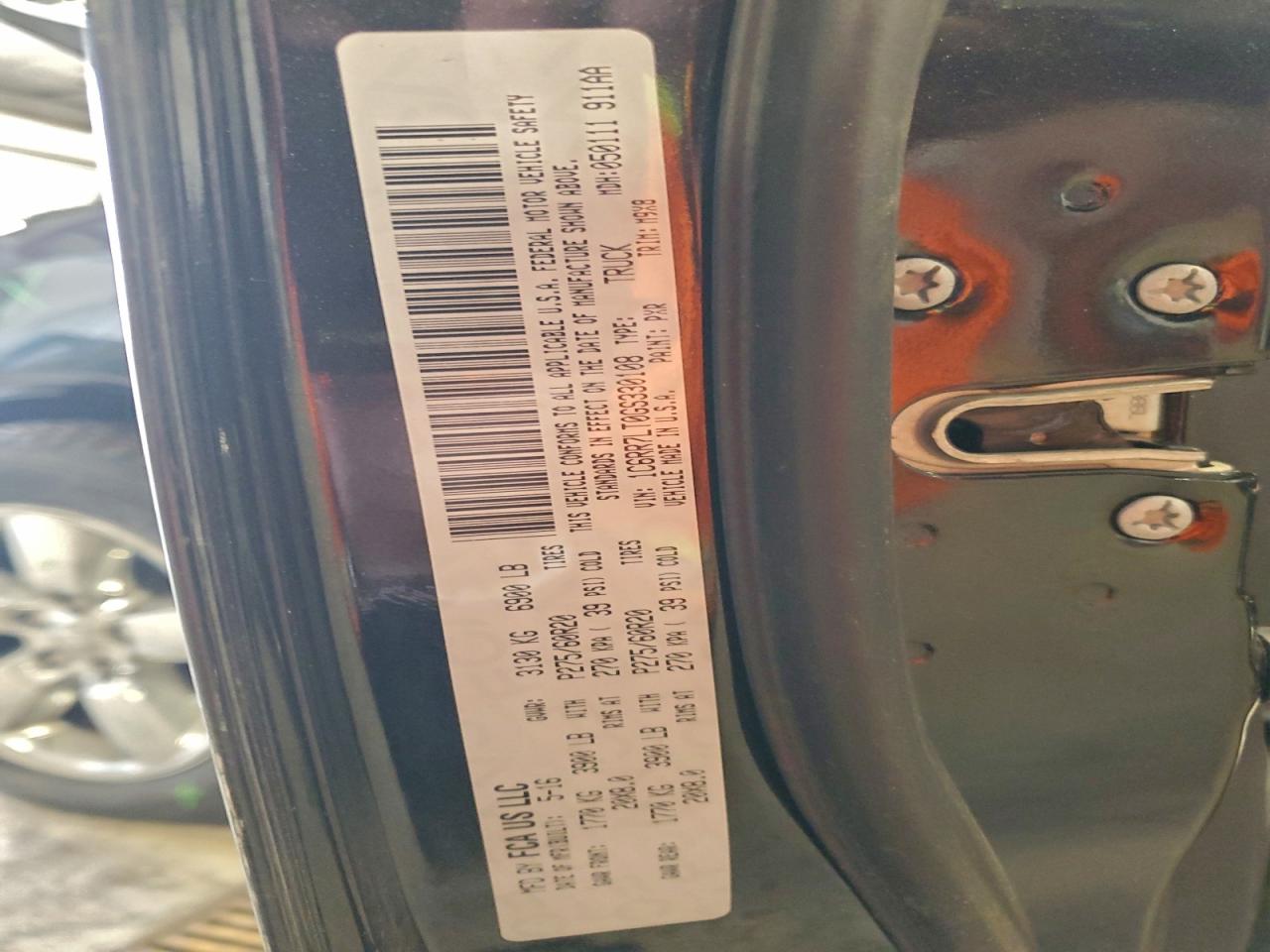 2016 RAM 1500 SLT photo 12