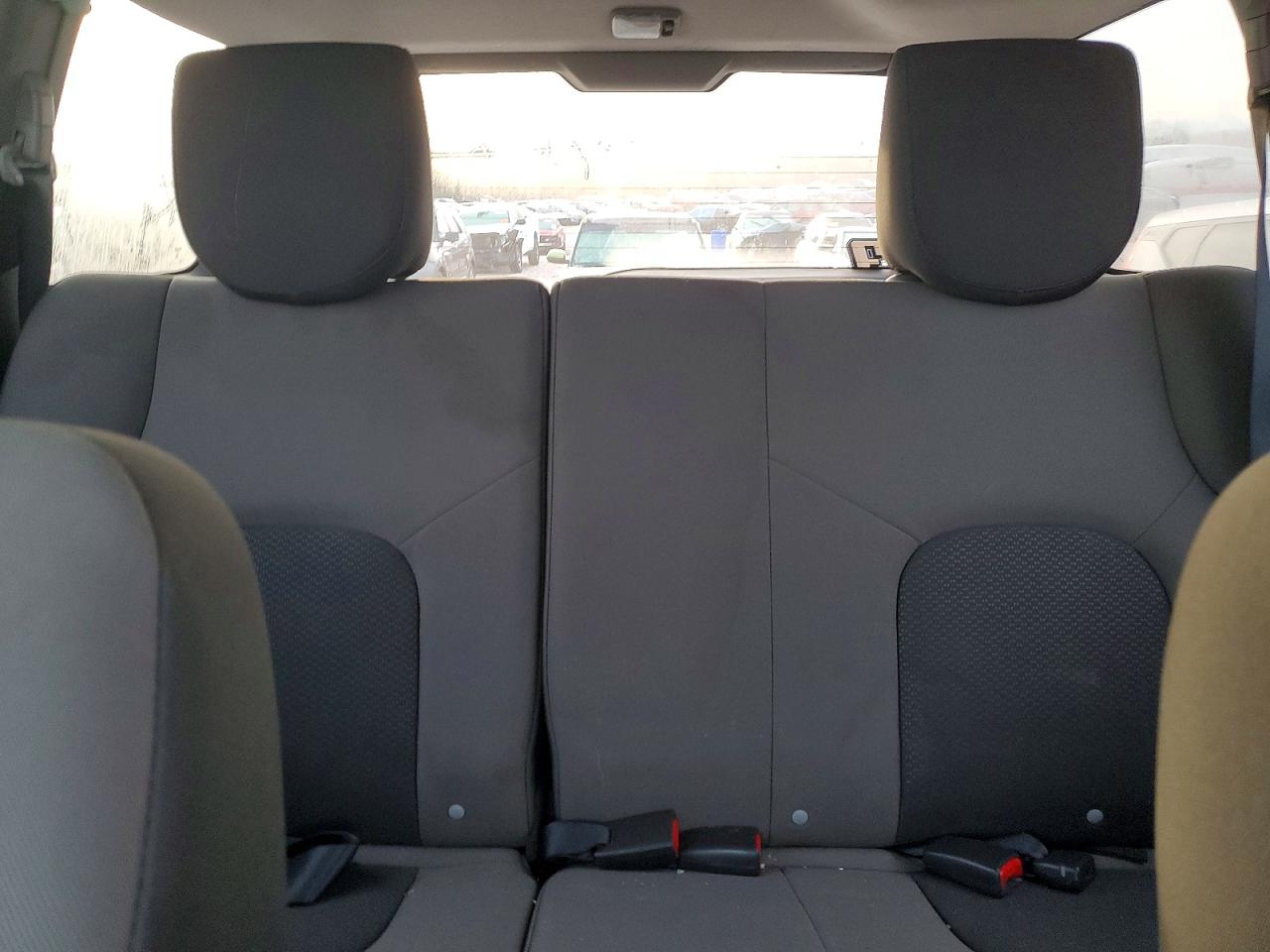 2015 NISSAN XTERRA X photo 10