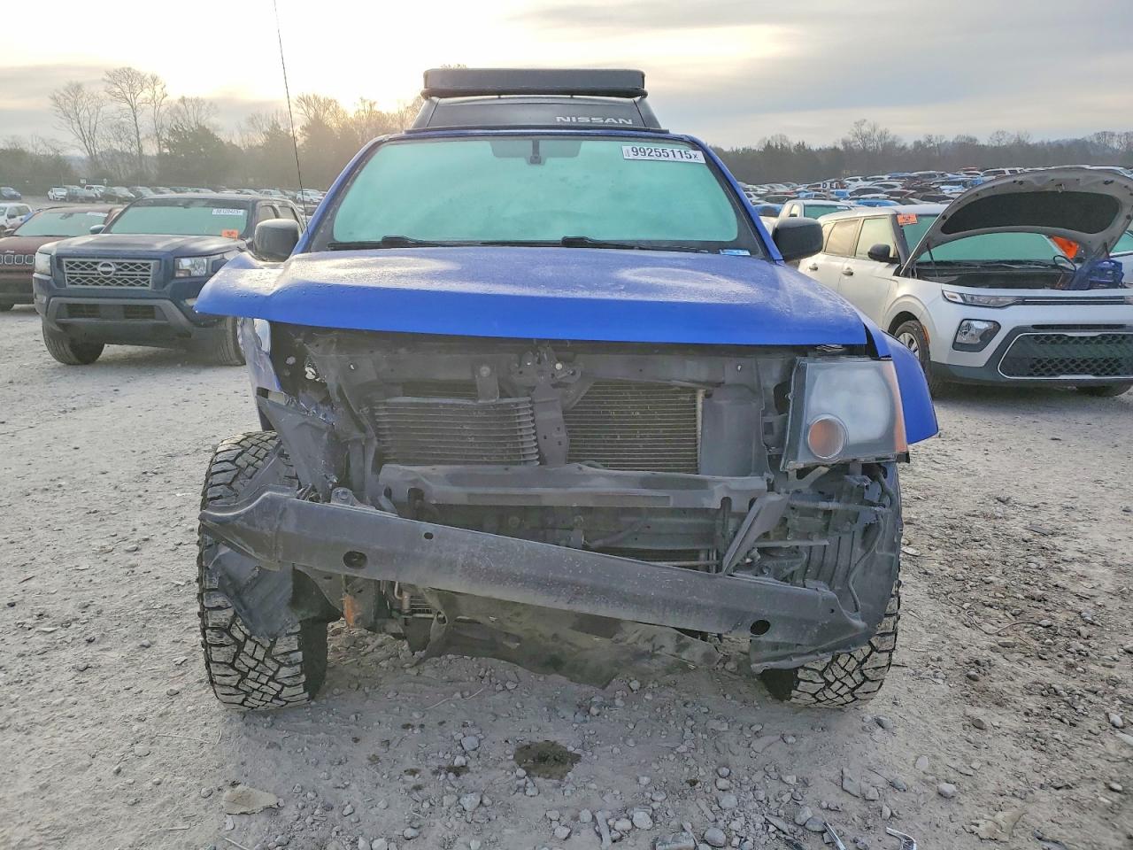 2015 NISSAN XTERRA X photo 5