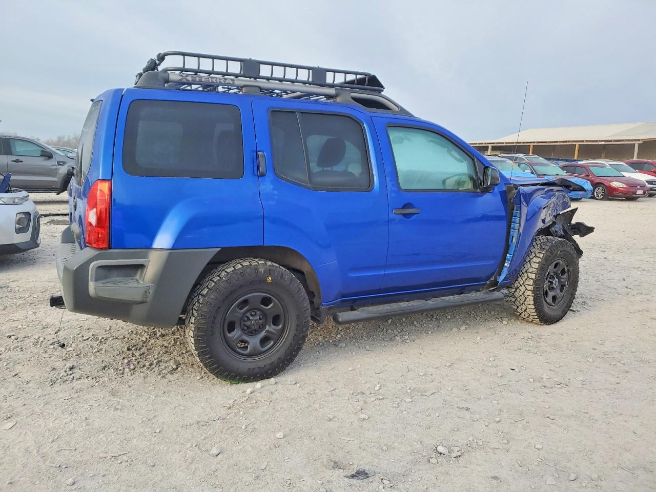 2015 NISSAN XTERRA X photo 3