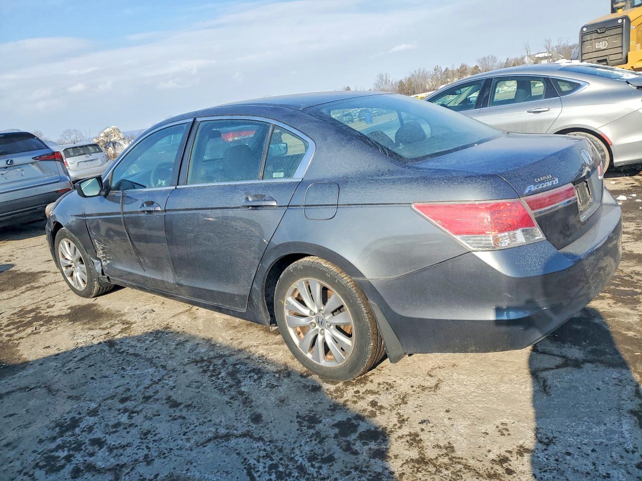 2012 HONDA ACCORD EX photo 2