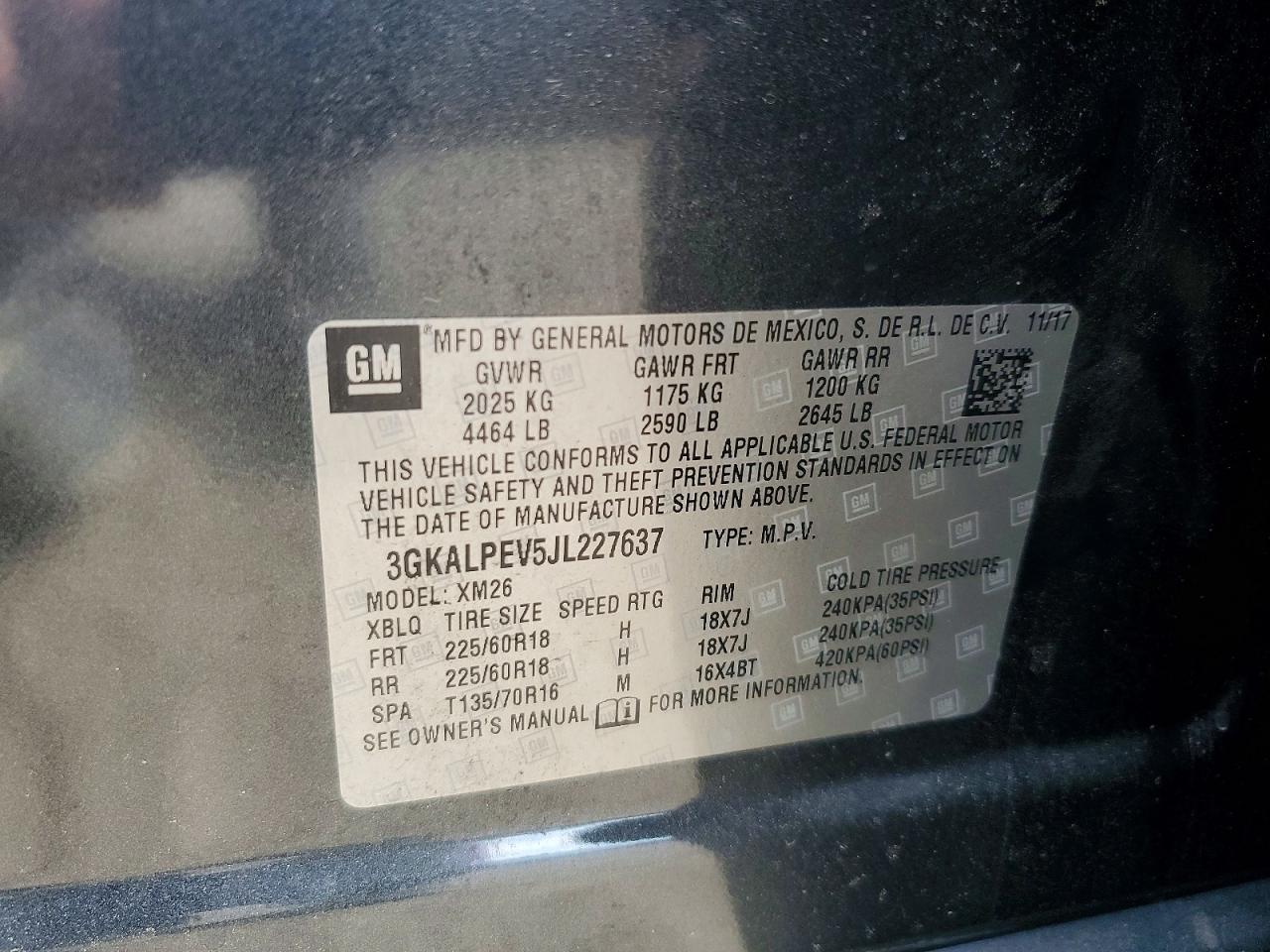 2018 GMC TERRAIN SLT photo 13