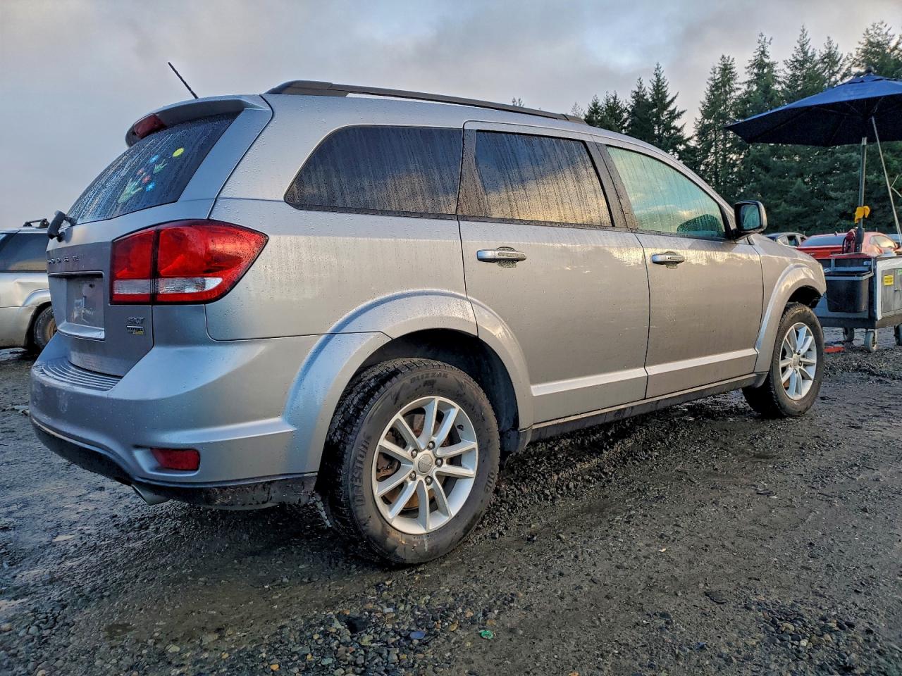 2015 DODGE JOURNEY SXT photo 3