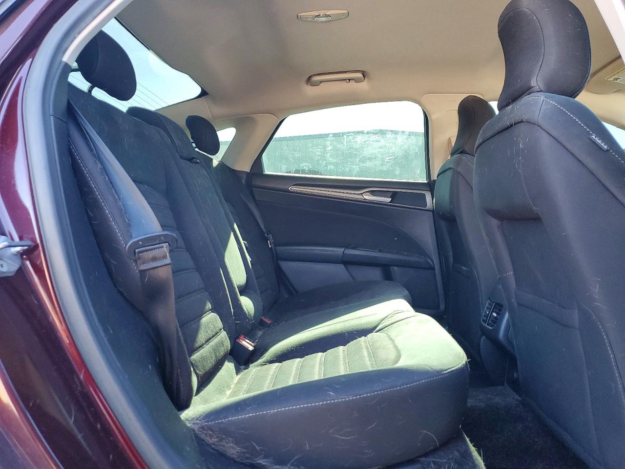 2017 FORD FUSION SE photo 10