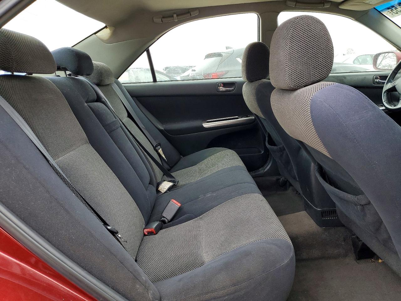 2005 TOYOTA CAMRY SE photo 10