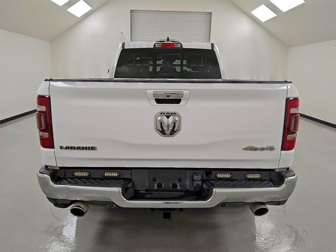 2021 RAM 1500 LARAMIE photo 6