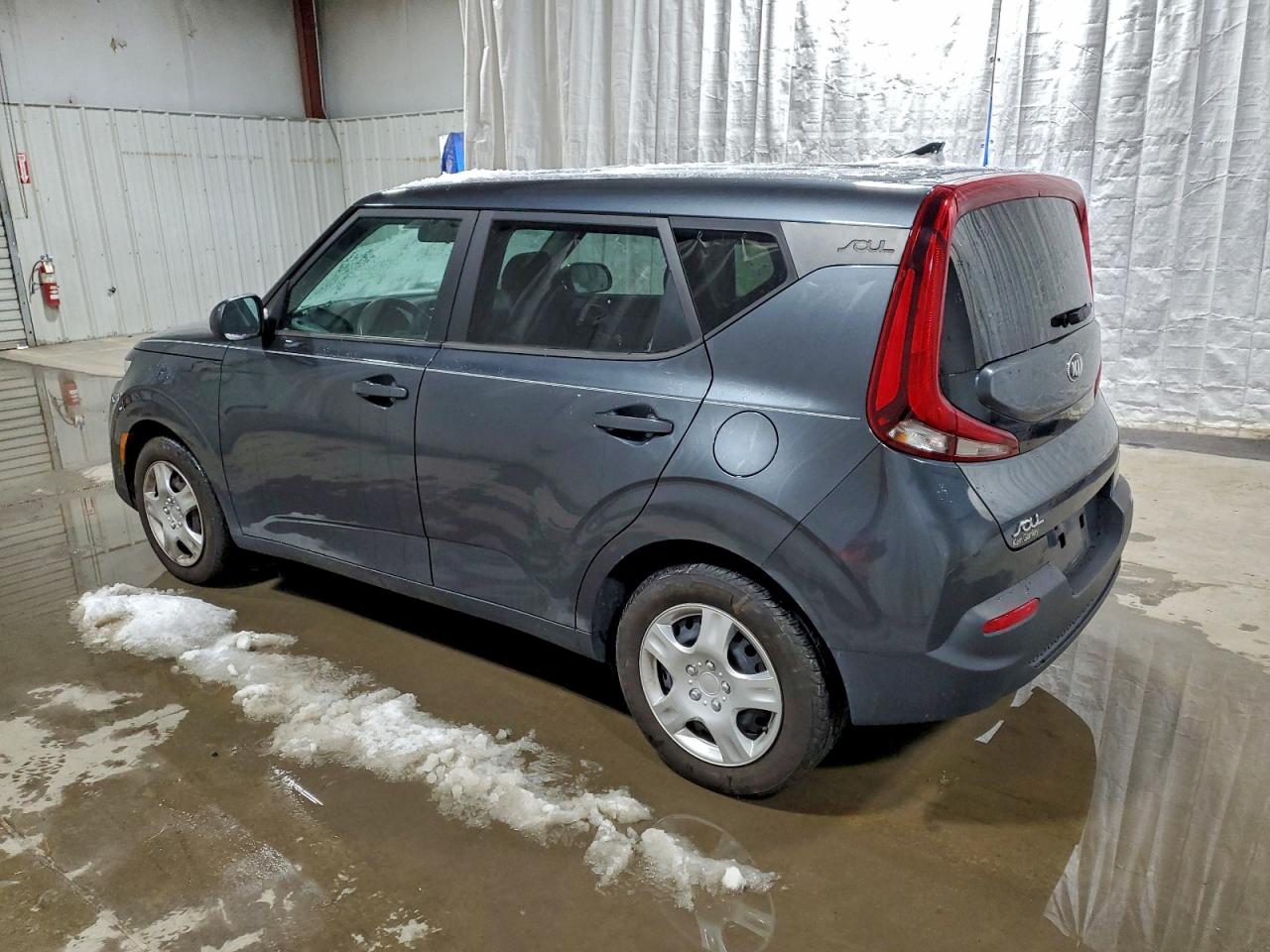 2021 KIA SOUL LX photo 2
