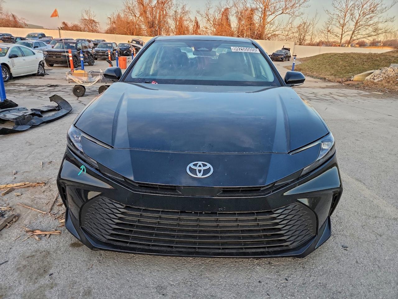 2025 TOYOTA CAMRY XSE photo 5