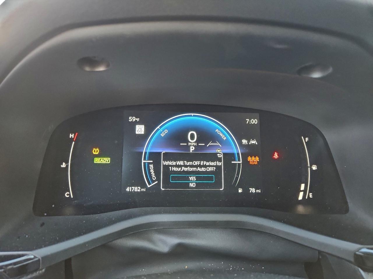 2025 TOYOTA CAMRY XSE photo 9