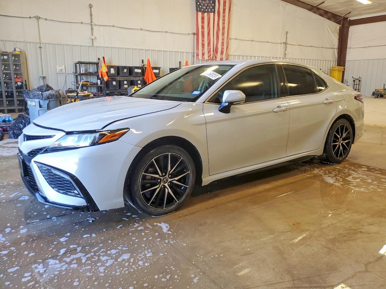 2022 TOYOTA CAMRY