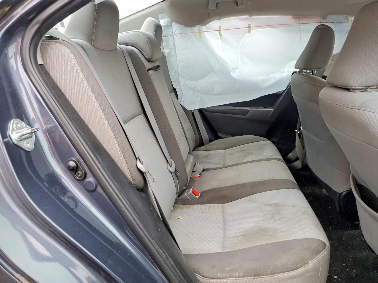 2018 TOYOTA COROLLA L photo 10