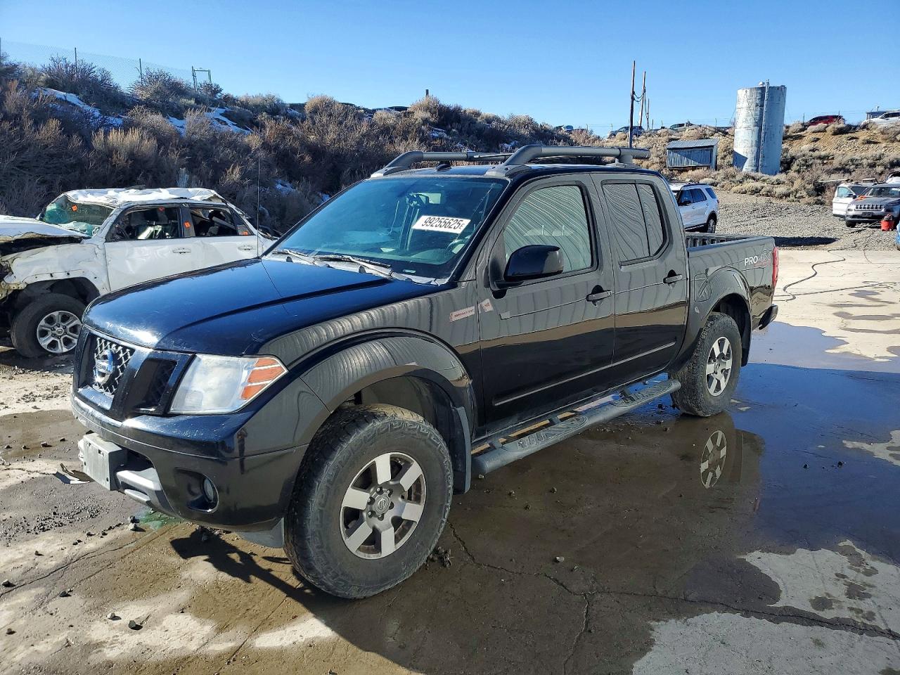 2011 NISSAN FRONTIER