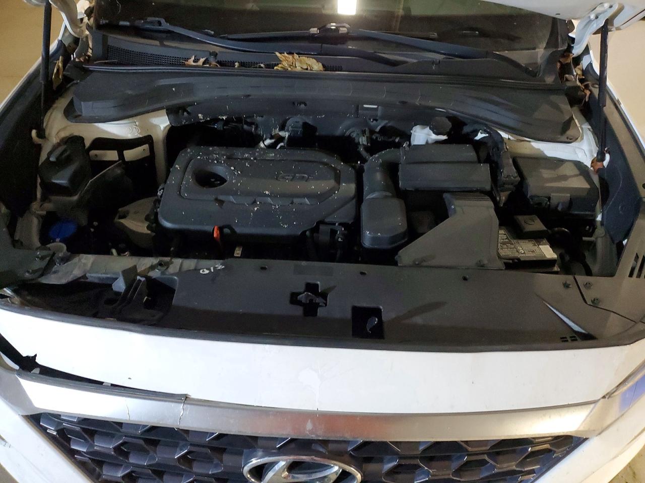 2019 HYUNDAI SANTA FE SE photo 12