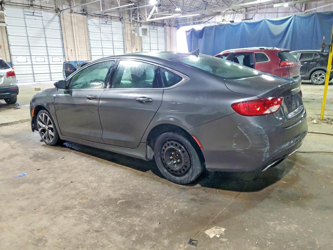 2015 CHRYSLER 200 C photo 2