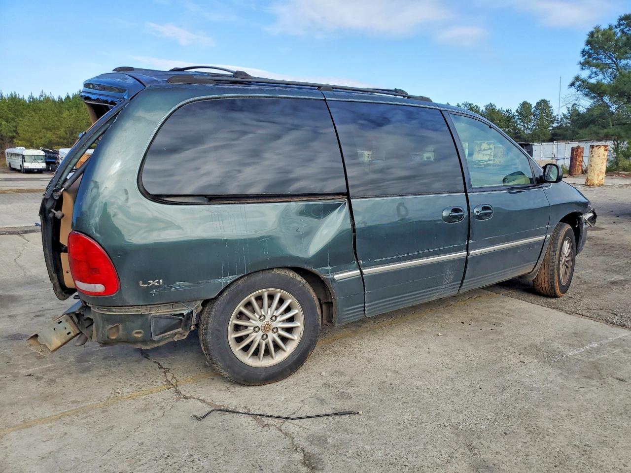2000 CHRYSLER TOWN & COUNTRY LXI photo 5