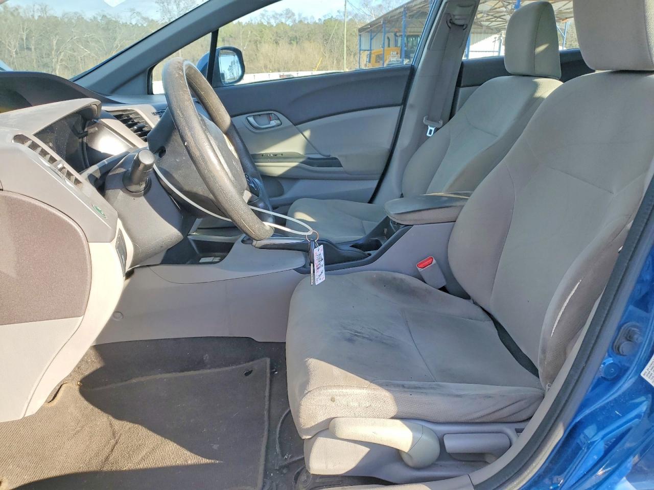2012 HONDA CIVIC LX photo 7