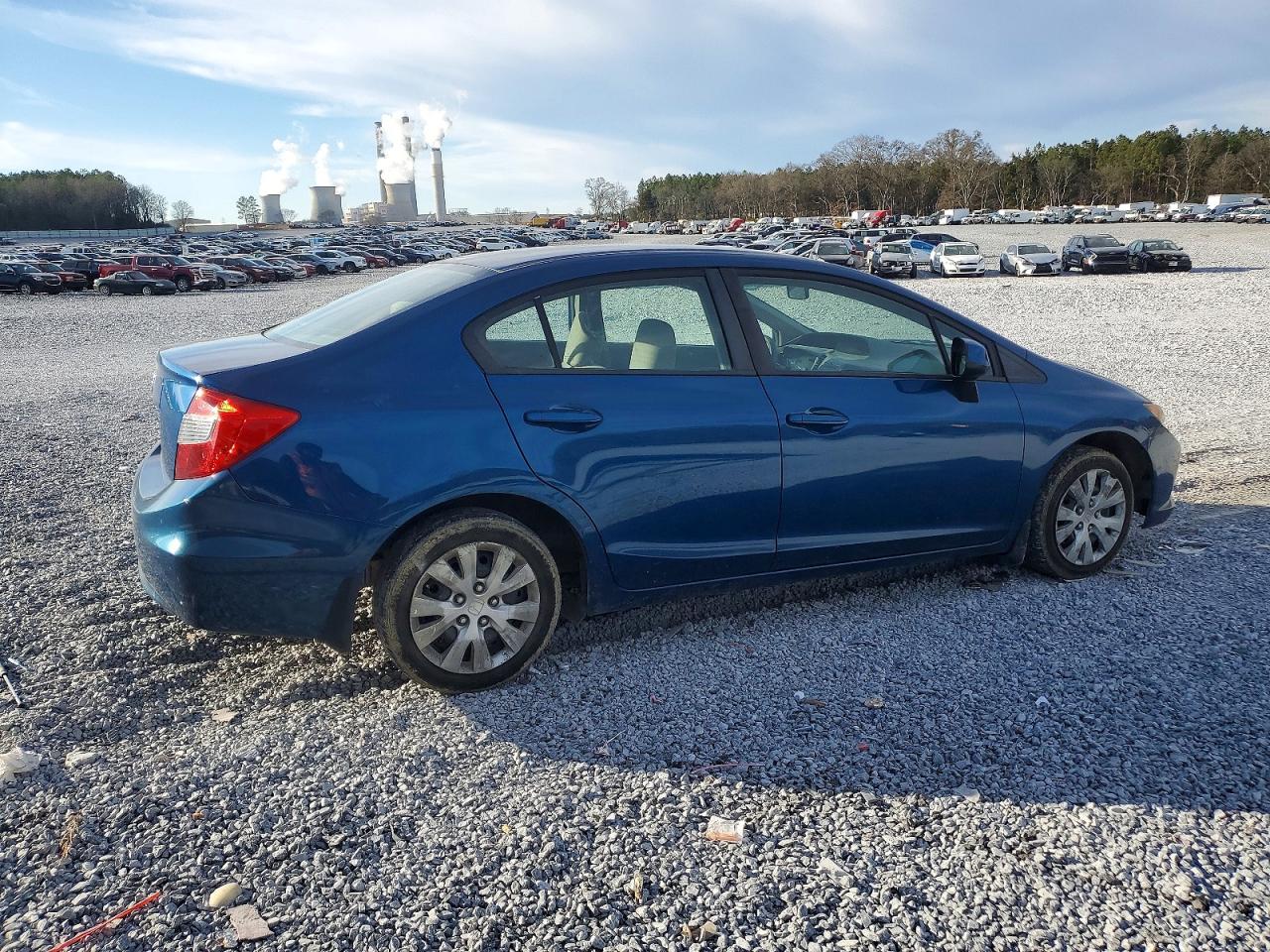 2012 HONDA CIVIC LX photo 3