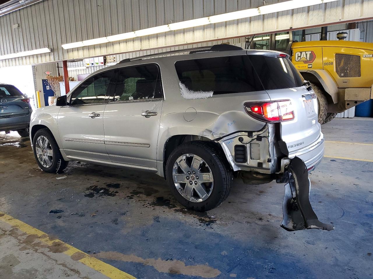 2014 GMC ACADIA DENALI photo 2