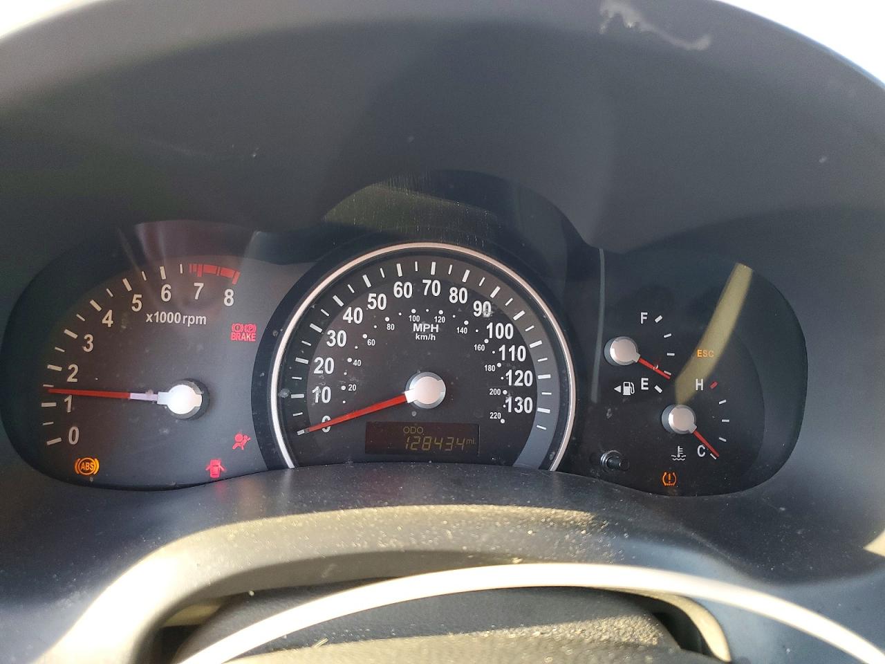2012 KIA SEDONA LX photo 9
